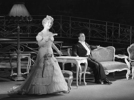 Hedy Fassler, hier auf einer Aufnahme in "Die lustige Witwe" aus dem Jahr 1959 an der Volksoper, ist im Alter von 91 Jahren verstorben. Hedy Fassler, hier auf einer Aufnahme in "Die lustige Witwe" aus dem Jahr 1959 an der Volksoper, ist im Alter von 91 Jahren verstorben.