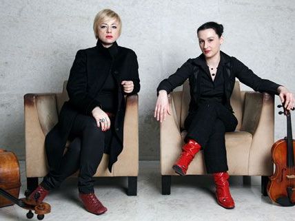 Catch-Pop String-Strong werden am Balkan Fever spielen Catch-Pop String-Strong werden am Balkan Fever spielen