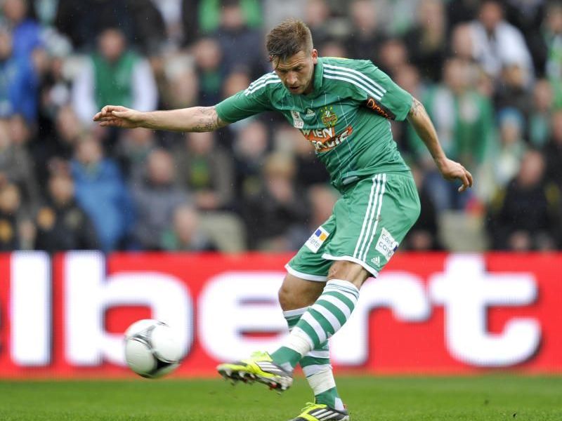 Rapid trennte sich 1:1 von Sturm. Guido Burgstaller trifft zur Führung für Rapid. Rapid trennte sich 1:1 von Sturm. Guido Burgstaller trifft zur Führung für Rapid.