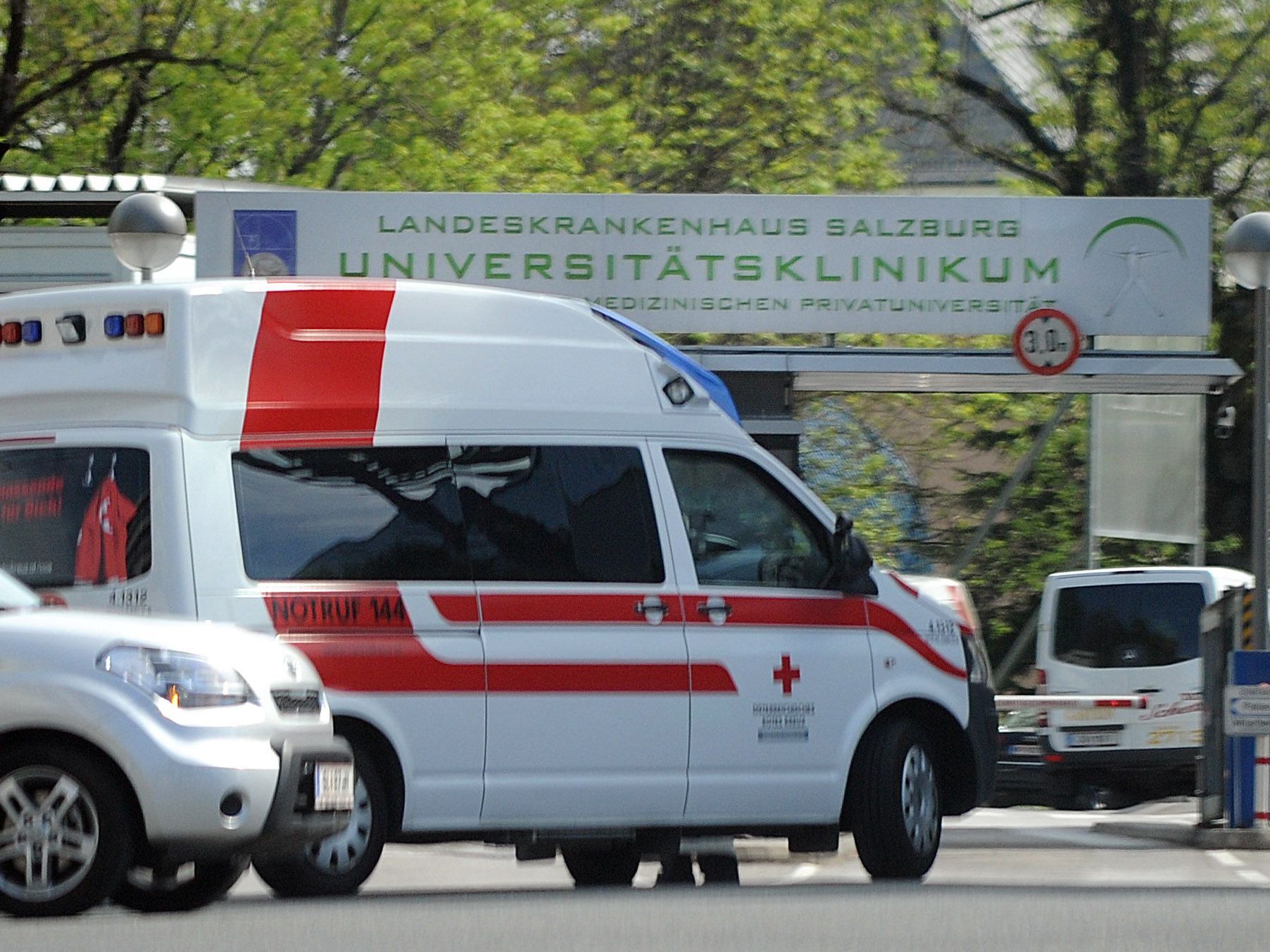 Salzburger Landeskliniken: Fall einer möglichen Kindesmisshandlung wurde angezeigt.