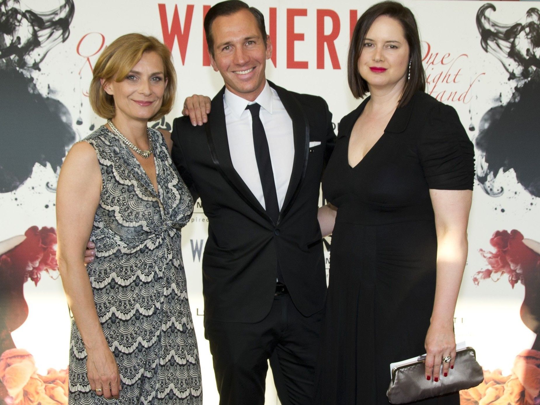 Styria Mulit Media Ladies GF Karen Müller und Robert Langenberger mit Chefredakteurin Sylvia Margret Steinitz. Styria Mulit Media Ladies GF Karen Müller und Robert Langenberger mit Chefredakteurin Sylvia Margret Steinitz.