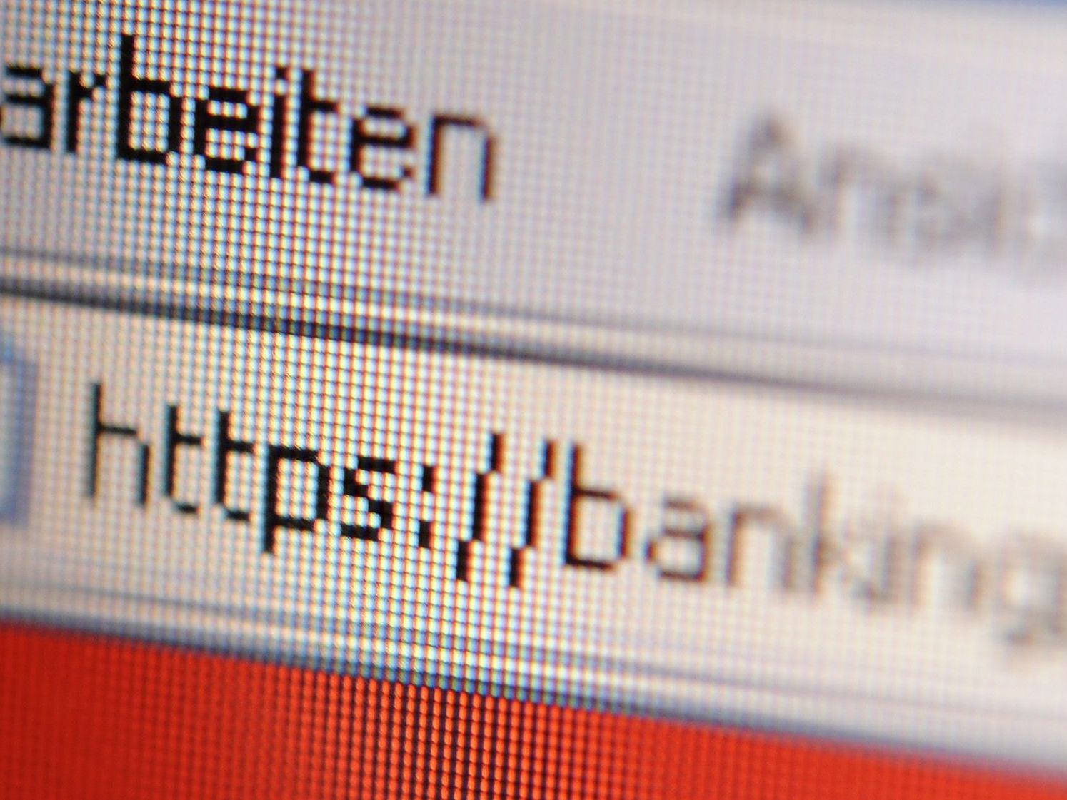 Cyber-Security - von der virtuellen Gefahr zum echten Problem. Cyber-Security - von der virtuellen Gefahr zum echten Problem.