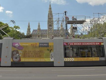 Bis zum 25. Mai ist die Gesundheits-Bim auf der Linie 2 unterwegs. Bis zum 25. Mai ist die Gesundheits-Bim auf der Linie 2 unterwegs.