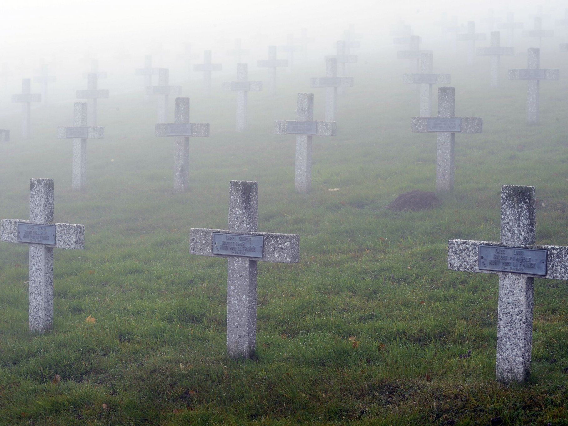 Mindestens 160 Personen hielt Don Ritchie vom Selbstmord ab. Mindestens 160 Personen hielt Don Ritchie vom Selbstmord ab.