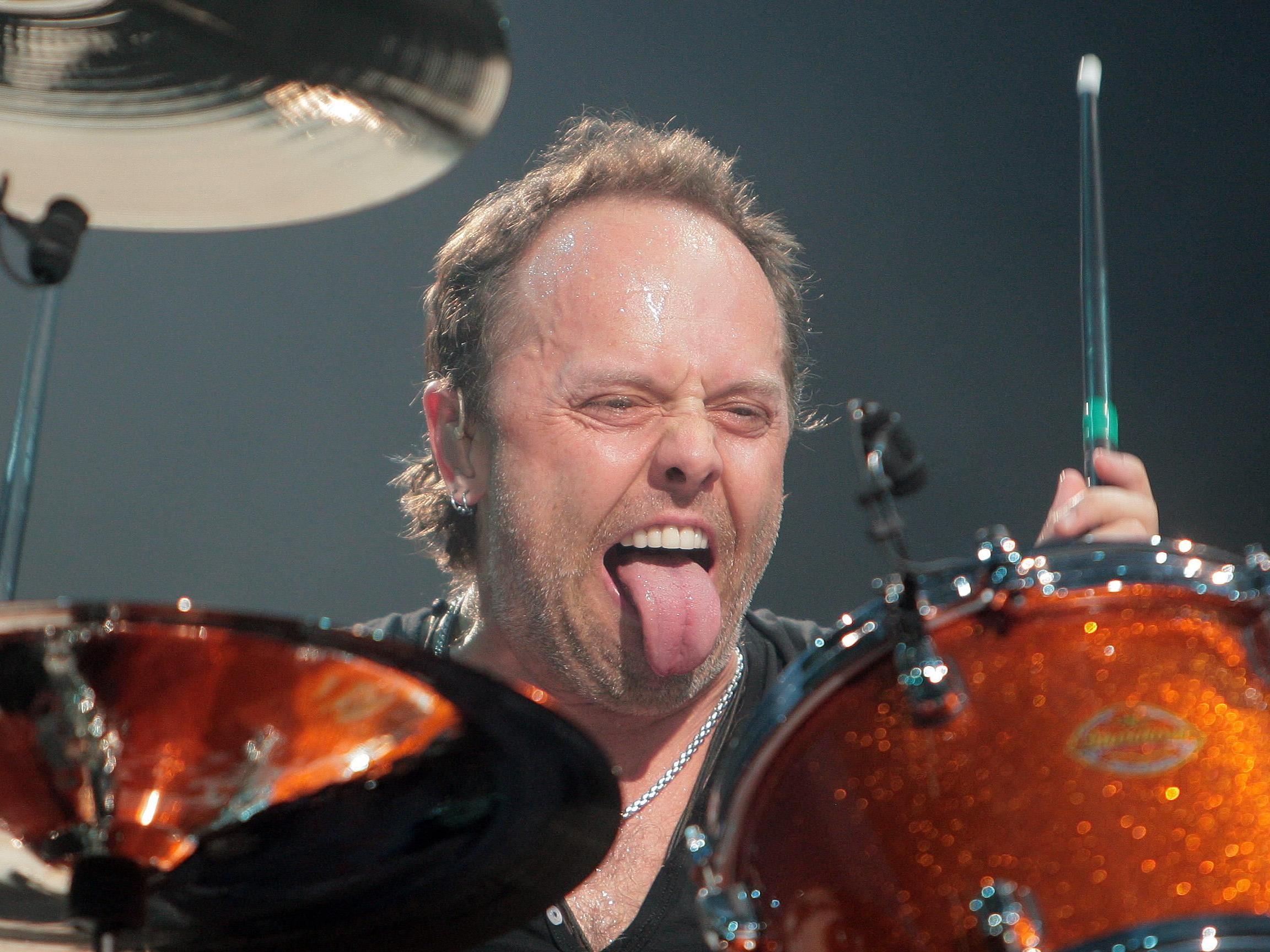 Metallica-Drummer Lars Ulrich in seinem angestammten Metier.