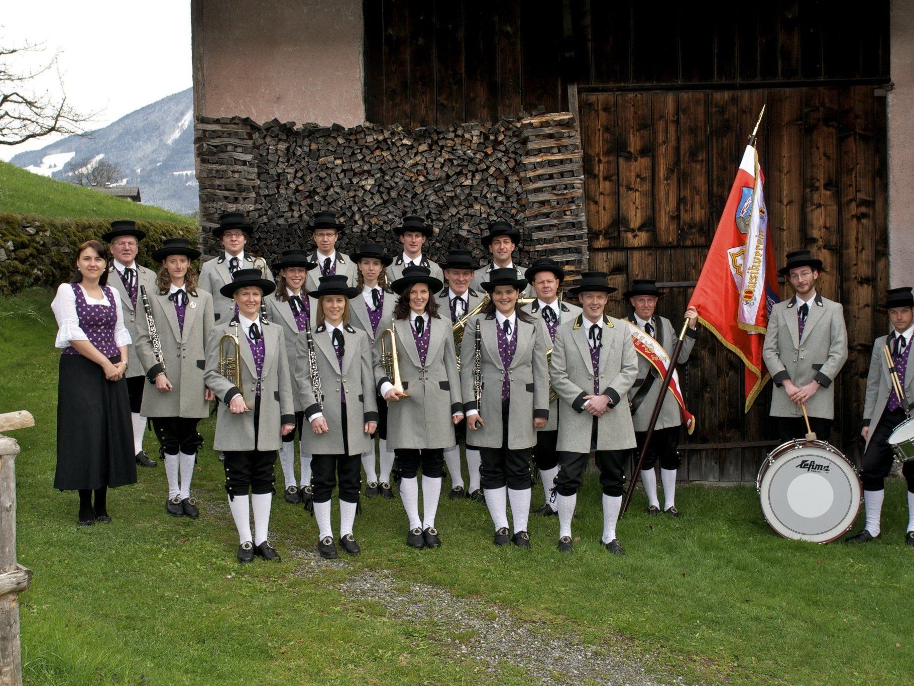 Neues Vereinsfoto MV Beschling