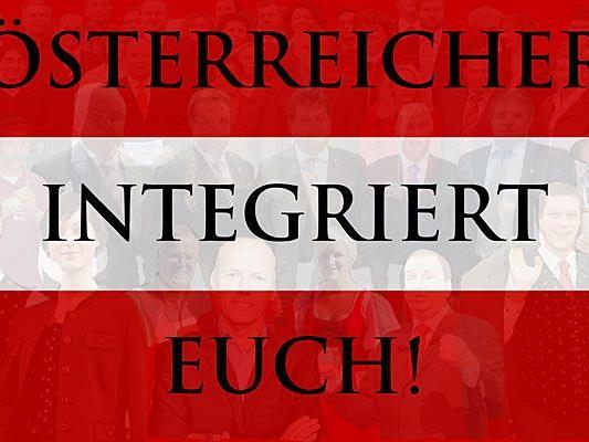 Die Integrationscamps, eine satirische Aktion bei den Wiener Festwochen, sollen Österreicher besuchen