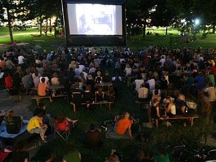 Das Film-Festival Science Fiction im Park zieht Jahr für Jahr Besucherströme an