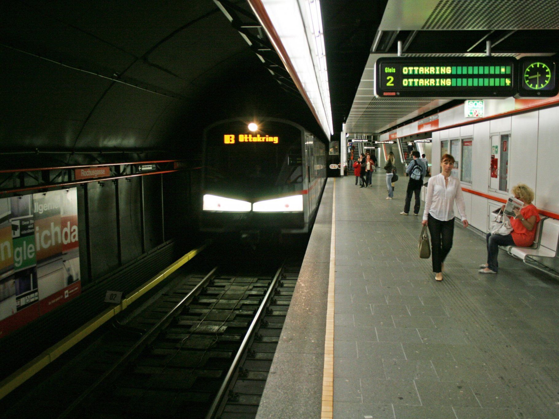 Die Station Rochusgasse der U3 wurde wegen eines Feuers gesperrt Die Station Rochusgasse der U3 wurde wegen eines Feuers gesperrt