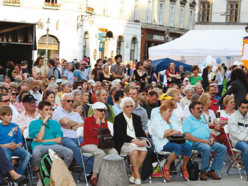 Gut besucht war "Wir sind Wien" am Michaelerplatz schon im Jahr 2011