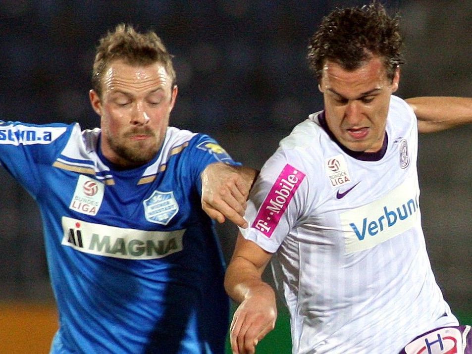 Wir sind ab 20.30 Uhr live vom Match FK Austria Wien gegen SW Wiener Neustadt. Wir sind ab 20.30 Uhr live vom Match FK Austria Wien gegen SW Wiener Neustadt.