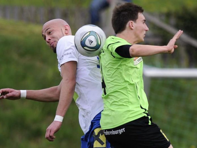 Wichtige Partien stehen an Pfingsten im Fußball-Unterhaus an.