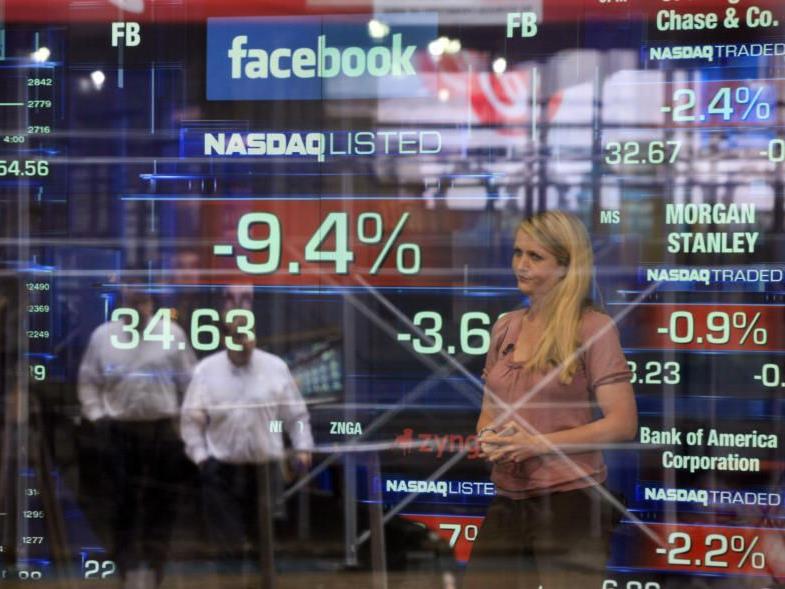 Facebook-Aktie ist weiterhin auf Talfahrt.