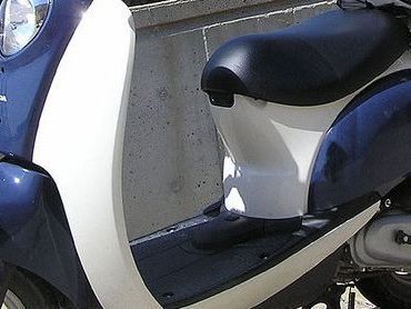 Ein Moped-Unfall forderte am Samstag Morgen in Wien einen Toten. Ein Moped-Unfall forderte am Samstag Morgen in Wien einen Toten.