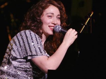Regina Spektor bringt ihre musikalischen Träume nach Wien. Regina Spektor bringt ihre musikalischen Träume nach Wien.