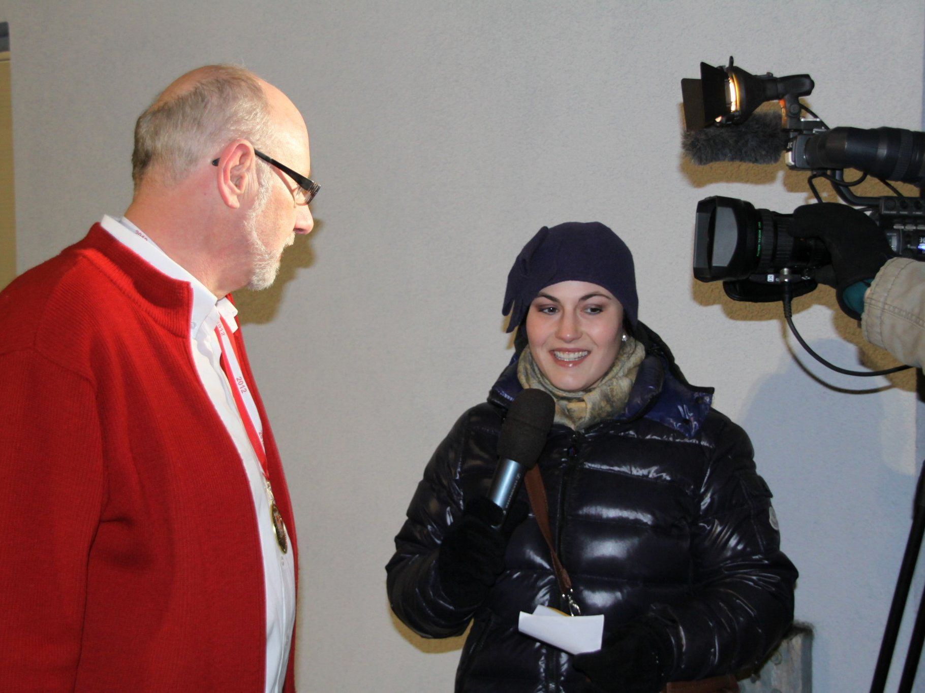 Sandra Nemetschke ist Journalistin und Moderatorin bei einem Oberländer Privatsender. Sandra Nemetschke ist Journalistin und Moderatorin bei einem Oberländer Privatsender.
