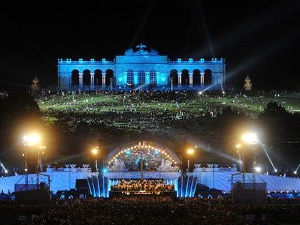 Der Schlosspark Schönbrunn bietet eine besondere Kulisse für das Sommernachtskonzert 2012.