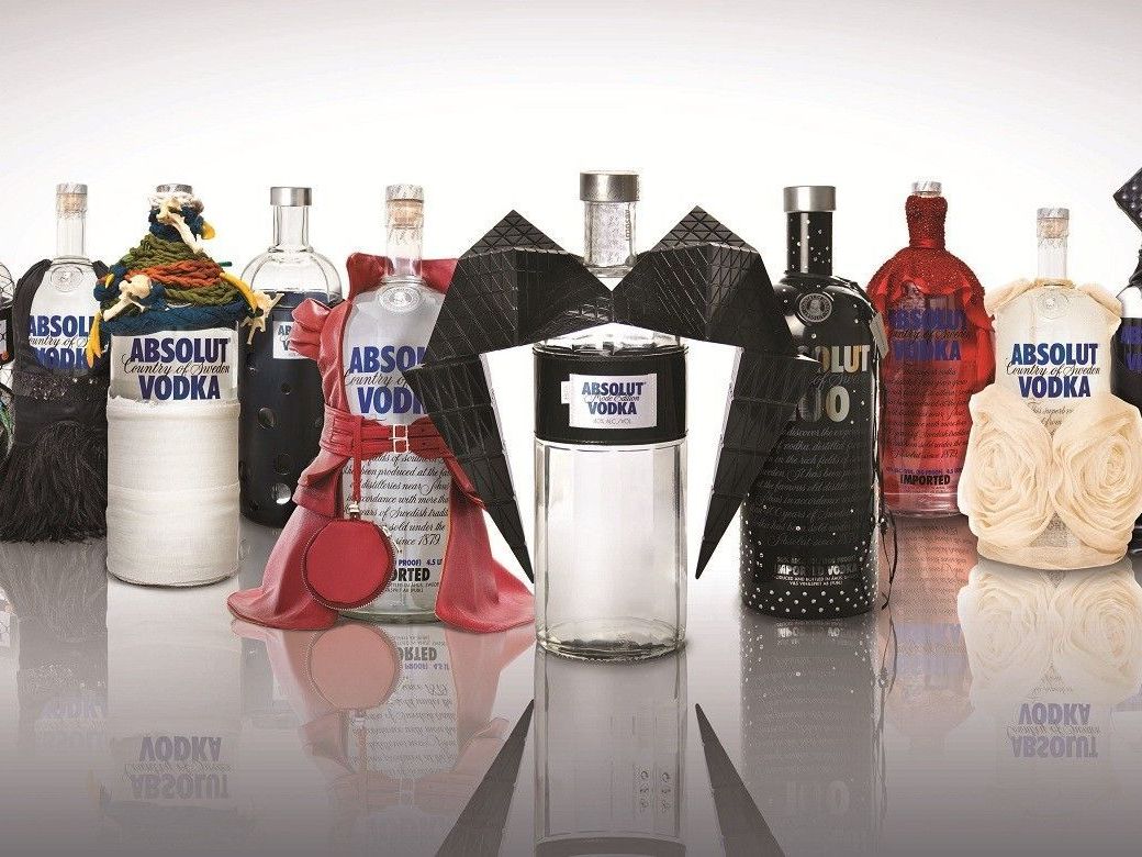Diese ABSOLUT Unikate kann man ersteigern. Diese ABSOLUT Unikate kann man ersteigern.