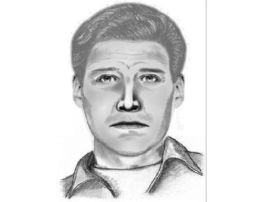So sieht der Mann aus, der in Baden bei Wien eine Frau sexuell belästigt haben soll So sieht der Mann aus, der in Baden bei Wien eine Frau sexuell belästigt haben soll