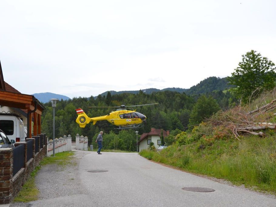 Ein Aufzugskorb war in Feistritz in die Tiefe gestürzt Ein Aufzugskorb war in Feistritz in die Tiefe gestürzt