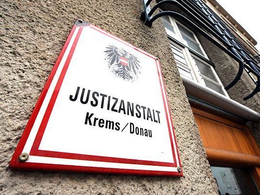 Bogumila W. ist in der Justizanstalt Krems in U-Haft - eine baldige Mordanklage wegen der Todesfälle ist wahrscheinlich Bogumila W. ist in der Justizanstalt Krems in U-Haft - eine baldige Mordanklage wegen der Todesfälle ist wahrscheinlich