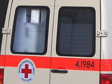 Bei einem Unfall auf der A1 wurden fünf Personen verletzt Bei einem Unfall auf der A1 wurden fünf Personen verletzt