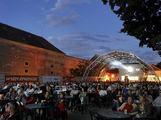 Kino im Schloss 2012: Im Schloss Neugebäude wird's wieder stimmungsvoll