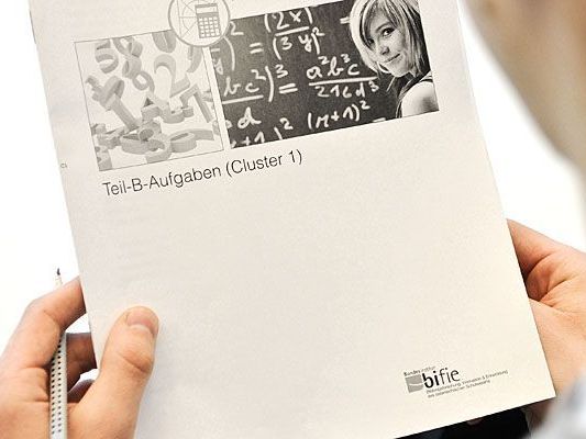 Der Zentralmatura werden sich die Schülerinnen und Schüler nun erst später stellen müssen Der Zentralmatura werden sich die Schülerinnen und Schüler nun erst später stellen müssen