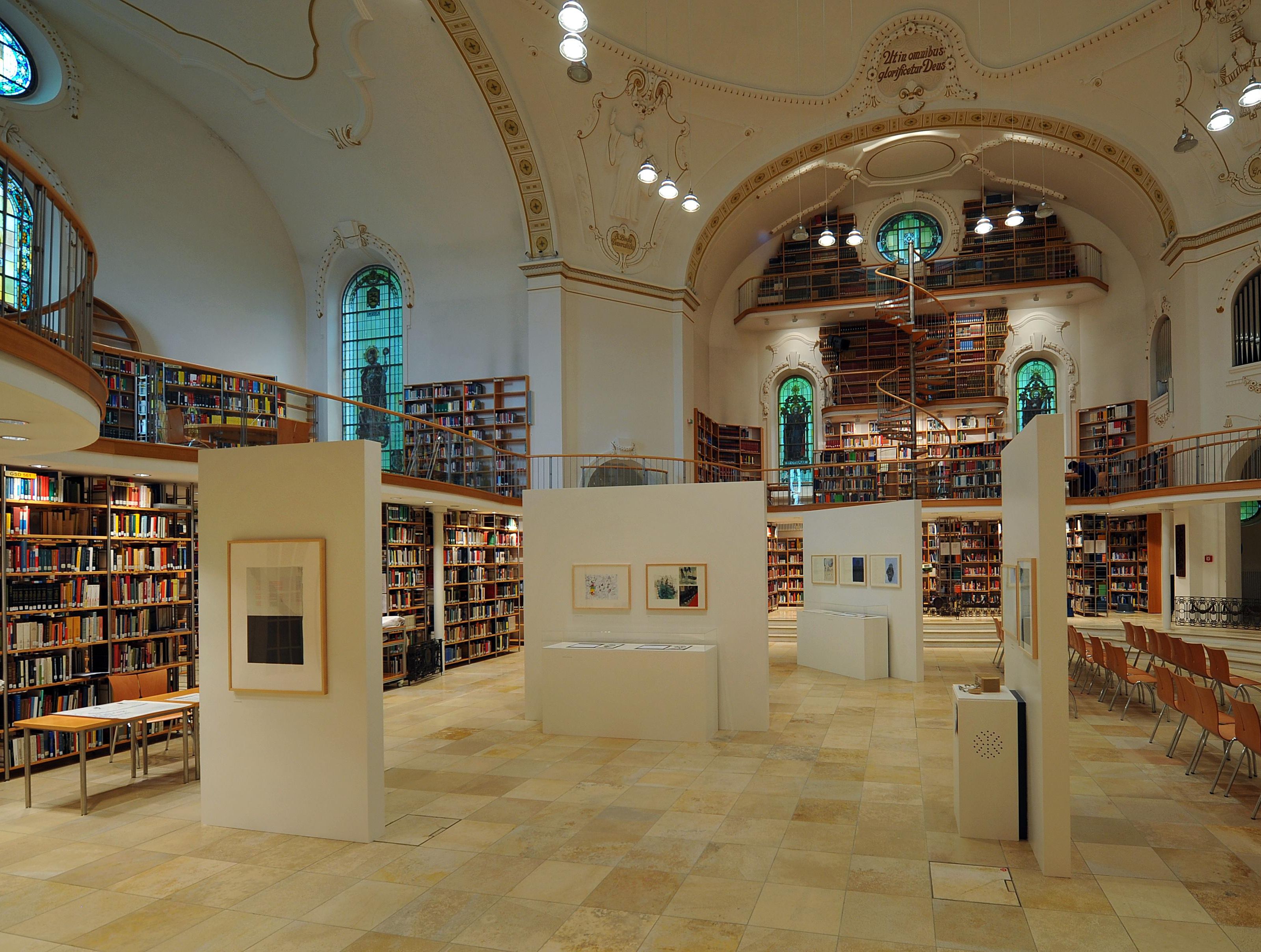 Lesung und Gespräch mit Fabjan Hafner und Christian Geismayr im Rahmen der Ausstellung "Im Auftrag der Schrift. Die Sammlung Hartmann." Lesung und Gespräch mit Fabjan Hafner und Christian Geismayr im Rahmen der Ausstellung "Im Auftrag der Schrift. Die Sammlung Hartmann."