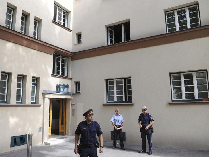 Zwei Frauenleichen wurden in diesem Haus in Meidling aufgefunden. Zwei Frauenleichen wurden in diesem Haus in Meidling aufgefunden.