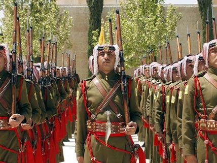 Acht jordanische Royal Guards werden derzeit von ihren Wiener Kollegen des Entschärfungsdiensts geschult.