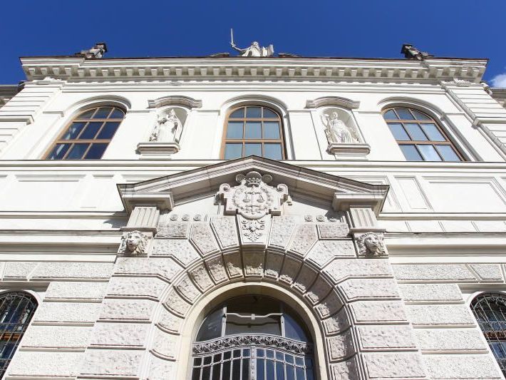 Der vorletzte Akt des Testamentsprozesses am LG Salzburg ist auf drei Tage anberaumt. Der vorletzte Akt des Testamentsprozesses am LG Salzburg ist auf drei Tage anberaumt.