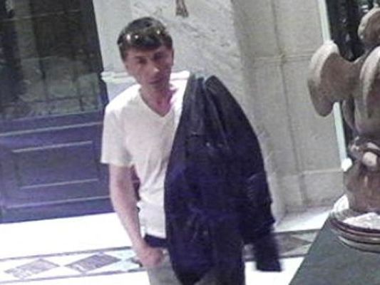 Hotel im 1. Bezirk überfallen: Jetzt sucht die Polizei den Täter Hotel im 1. Bezirk überfallen: Jetzt sucht die Polizei den Täter