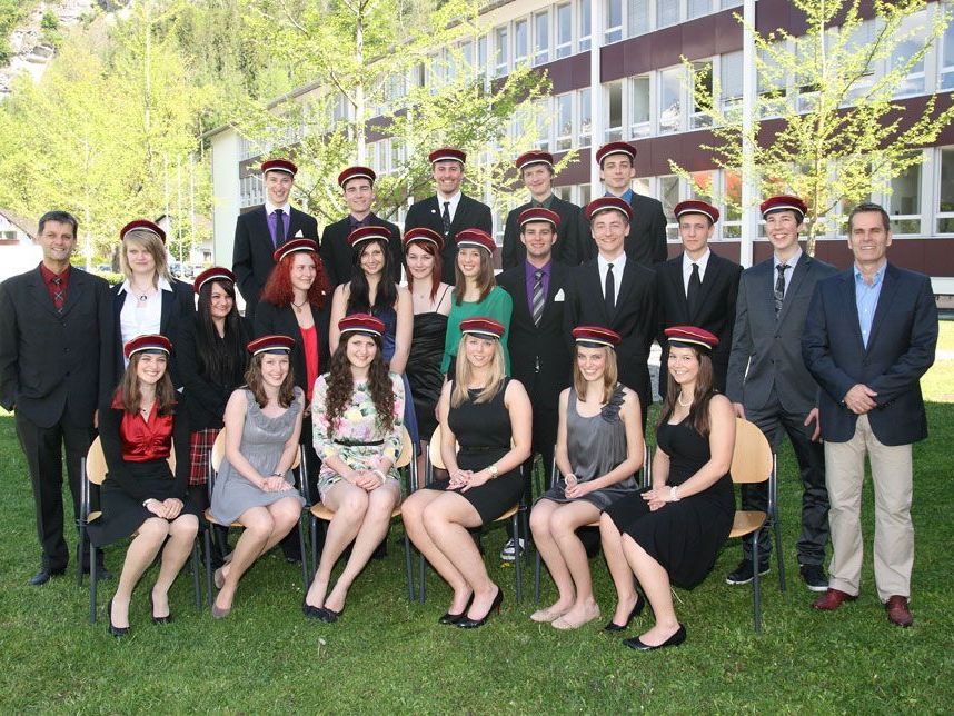 Die Maturanten der 8N1 des BG Bludenz Die Maturanten der 8N1 des BG Bludenz