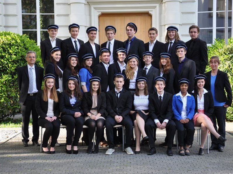 Die Maturanten der 8c des BG Dornbirn Die Maturanten der 8c des BG Dornbirn