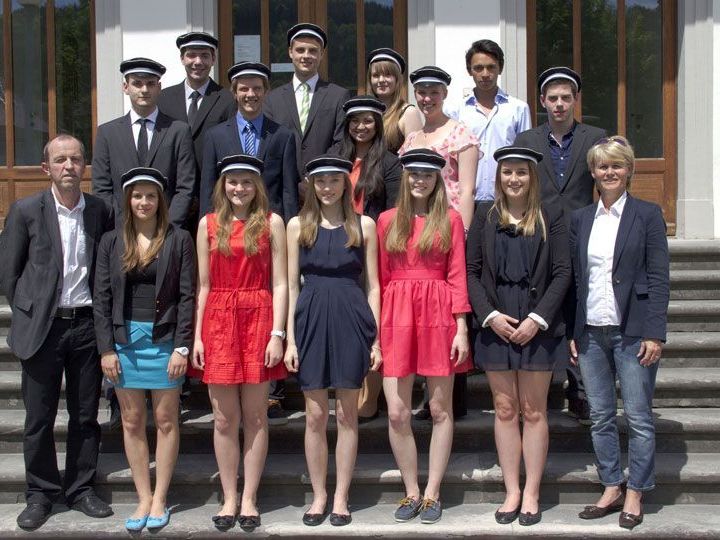 Die Maturanten der 8b des BG Gallus Bregenz Die Maturanten der 8b des BG Gallus Bregenz