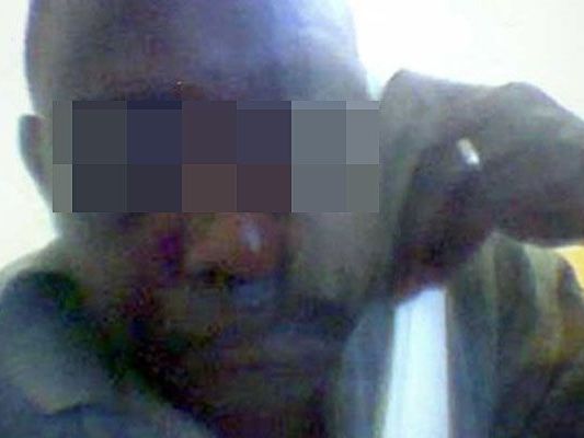 Bakary J. wurde Opfer von brutaler Polizeigewalt Bakary J. wurde Opfer von brutaler Polizeigewalt