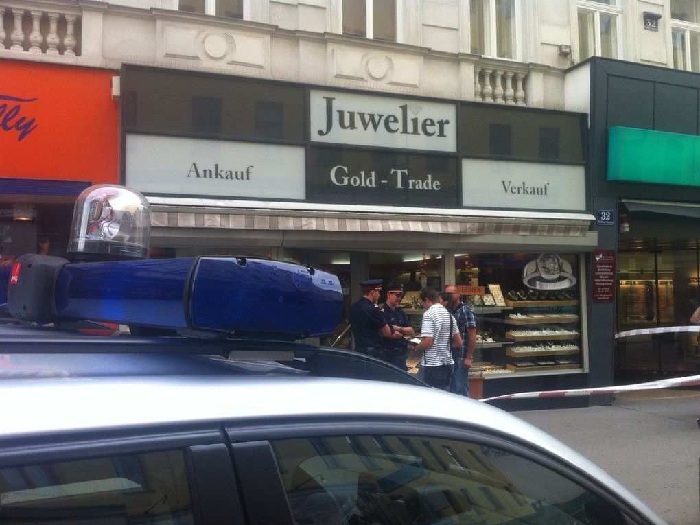 Dieser Juwelier in der Meidlinger Hauptstraße wurde überfallen Dieser Juwelier in der Meidlinger Hauptstraße wurde überfallen