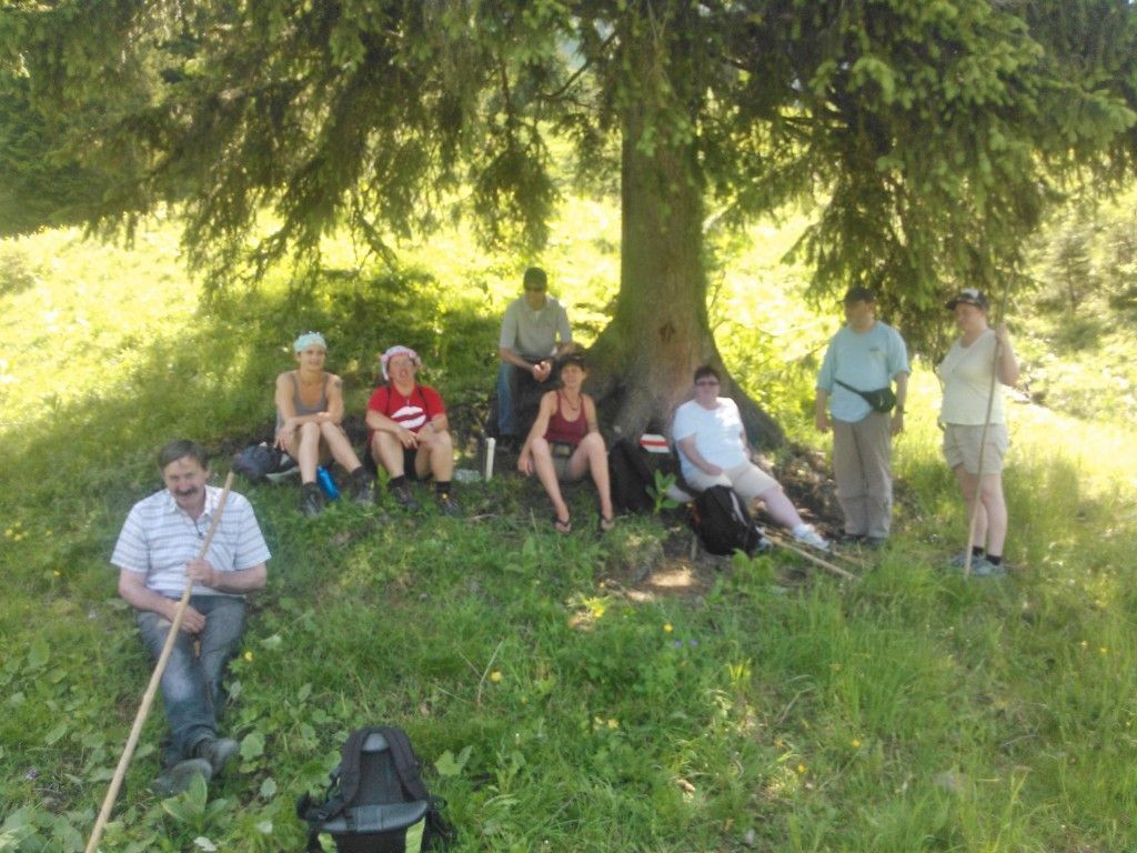 Tägliche Wanderungen begeisterten die TeilnehmerInnen. Tägliche Wanderungen begeisterten die TeilnehmerInnen.