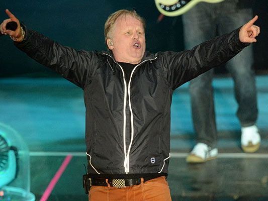 Die Fans fiebern der Herbert Grönemeyer-Herbsttour scheinbar schon entgegen Die Fans fiebern der Herbert Grönemeyer-Herbsttour scheinbar schon entgegen