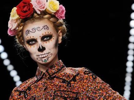 Lena Hoschek begeisterte mit ihrer Mode bei der Berliner Fashion Week