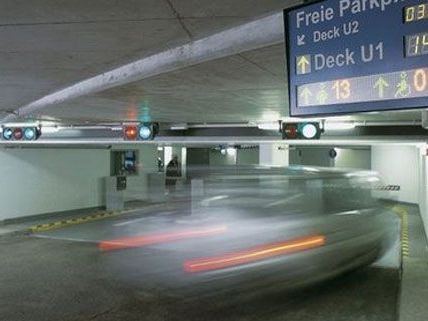 Die Park & Ride-Möglichkeiten gibt es in Wien, der Kostenfaktor hemmt aber die Nutzung.