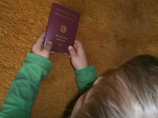 In Sachen Reisepass gibt es viele Unklarheiten - etwa, was den neuen Kinderpass betrifft In Sachen Reisepass gibt es viele Unklarheiten - etwa, was den neuen Kinderpass betrifft