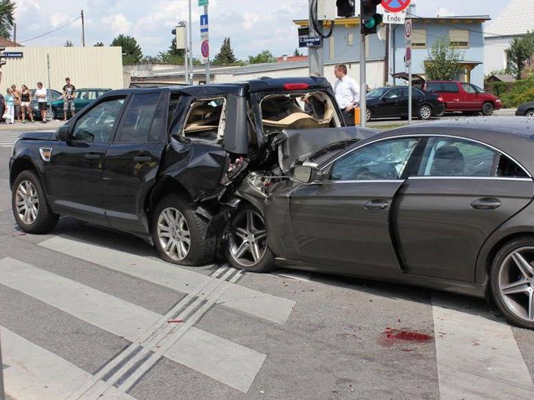 Auf der Erzherzog-Karl-Straße in Wien-Donaustadt geschah am Mittwoch der schwere Unfall