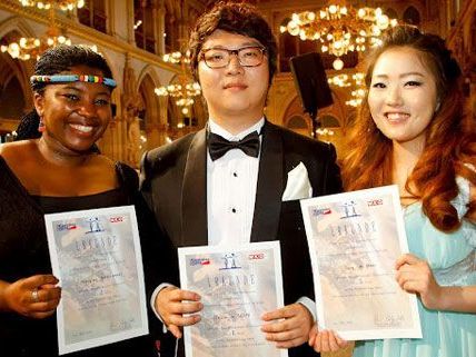 Der Tenor Beomjin Kim aus Südkorea entschied den Wettbewerb für sich. Der Tenor Beomjin Kim aus Südkorea entschied den Wettbewerb für sich.