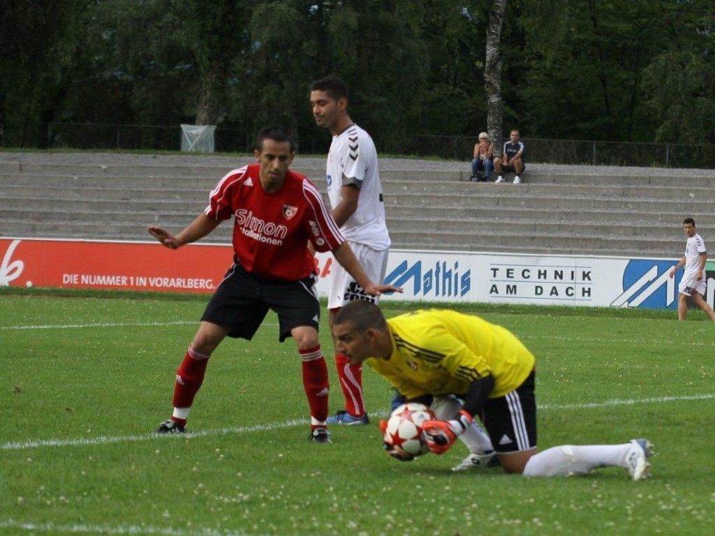 Marko Jovanovic hat in Mäder keinen neuen Vertrag erhalten und ist derzeit ohne neuen Verein. Marko Jovanovic hat in Mäder keinen neuen Vertrag erhalten und ist derzeit ohne neuen Verein.