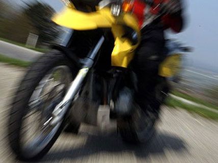 Das Moped kam den Beamten bei der Verkehrskontrolle verdächtig laut vor. Das Moped kam den Beamten bei der Verkehrskontrolle verdächtig laut vor.