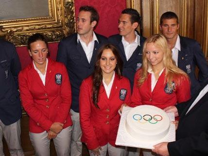 Feierlich wurden die Olympioniken am Montag von Bürgermeister Häupl verabschiedet.