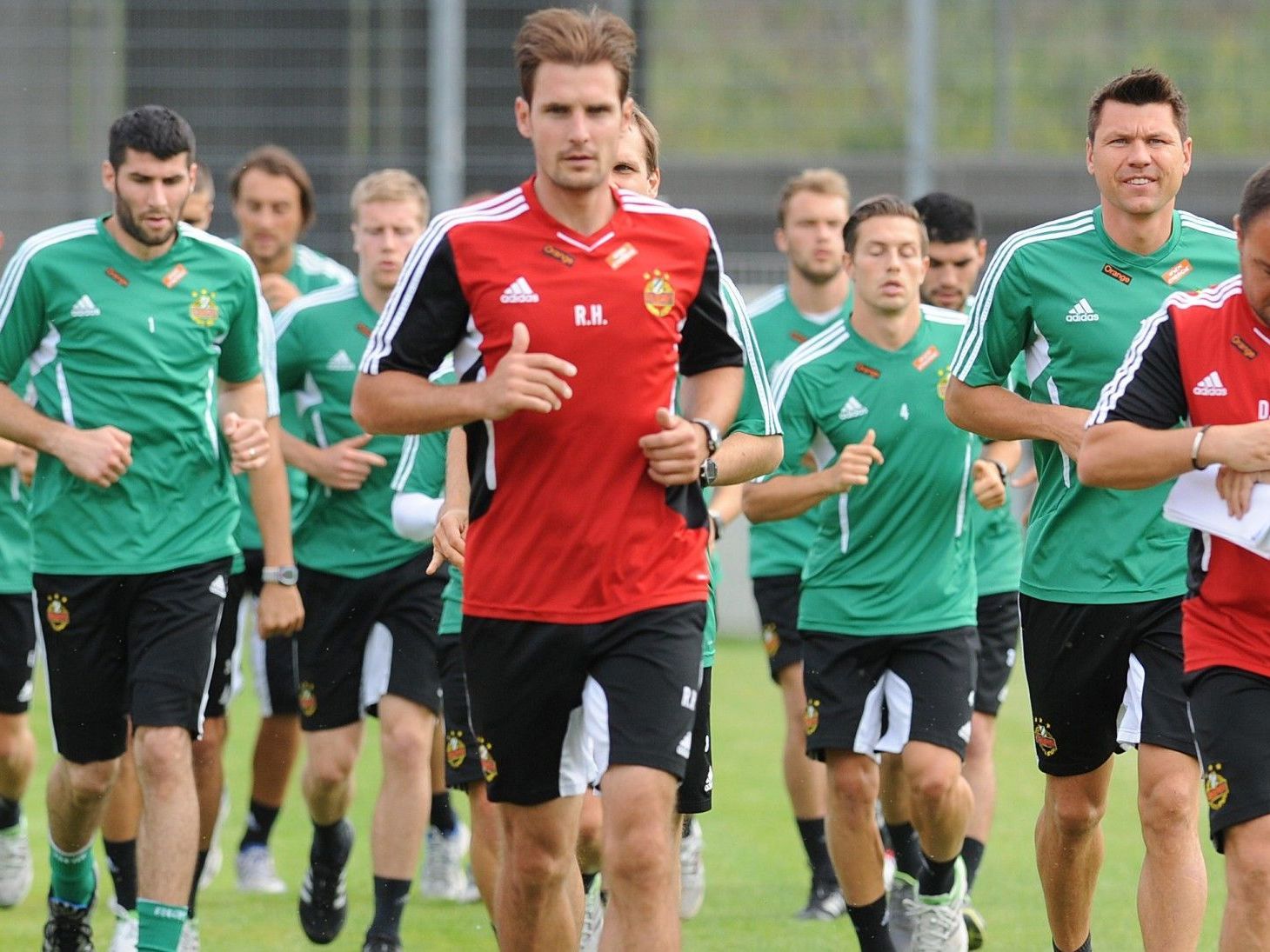 Am Dienstag geht es für Rapid gegen AS Roma. Am Dienstag geht es für Rapid gegen AS Roma.