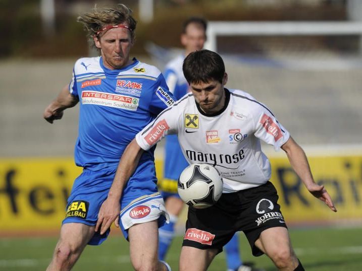Samir Karahasanovic kickt künftig für FC Höchst. Samir Karahasanovic kickt künftig für FC Höchst.